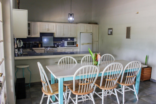 Imagen 3 de 22 de Venta De Casa Posada En Playa El Agua Margarita