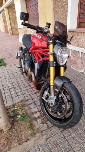 Imagen 1 de 7 de Ducatti  Moster 1200 S