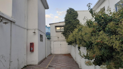 Hermosa Casa Aislada En Providencia