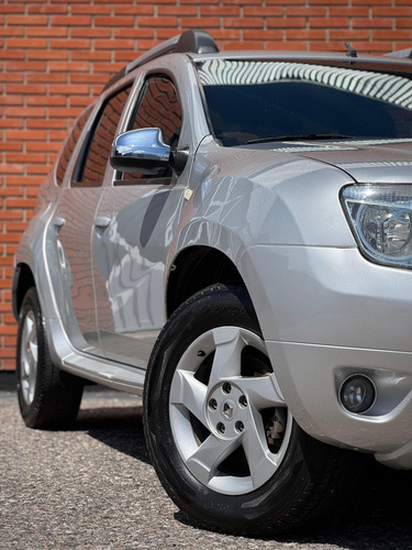 Renault Duster 2.0 4x2 Luxe Nav 138cv