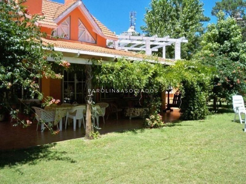 Casa 2 Dormitorios, Country, Punta Del Este-ref:449