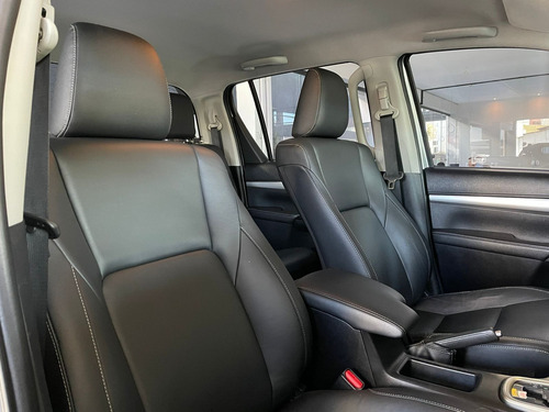 Imagem 13 de 15 de Toyota Hilux Cd Srv 4x4 2.8 Tdi Diesel Aut. 2018/2019