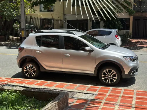 Renault Stepway 1.6 Intens Cvt