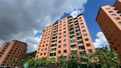Apartamento Camino Real En Calle Cerrada En Venta En Clnas. De La Tahona Res . Camino Real Piso Alto Caracas 