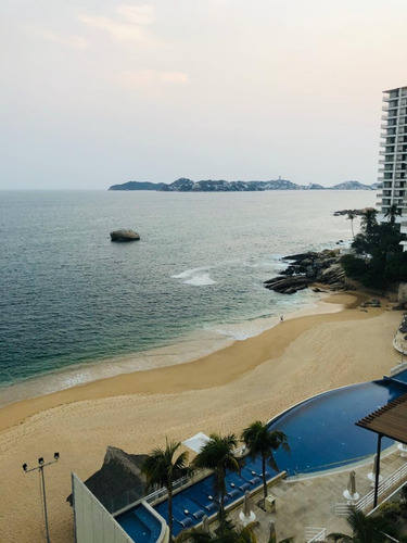 Departamento Sobre Playa En Acapulco Condominio La Torre De Acapulco R.a