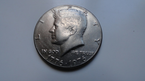 Imagen 1 de 2 de Moneda Coleccionable De 1/2 Dolar Usa, Bicentenario Kennedy