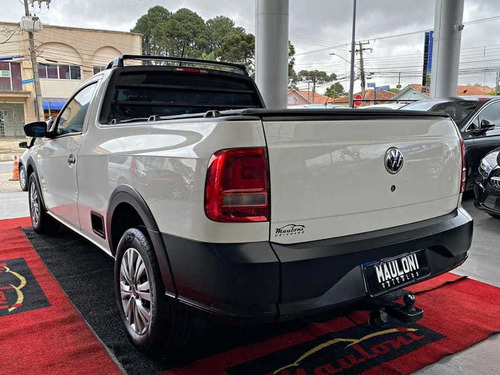 Imagem 9 de 11 de Volkswagen Saveiro 1.6 Cs Robust 8v Flex 2p Manual 2019