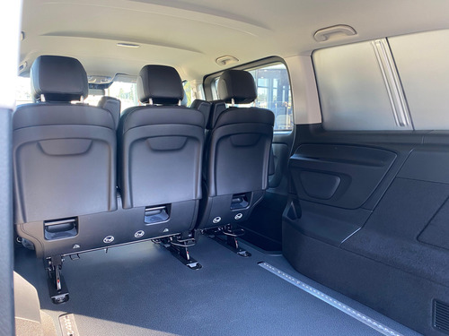 Mercedes-Benz Vito 1.9 119 Cdi Tourer Pasajeros 9+1 At