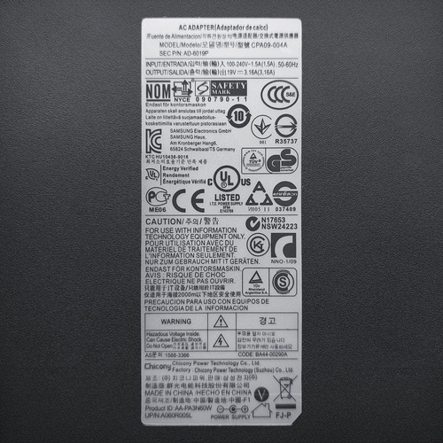Cargador Original Notebook Samsung Np300e4c-a09cl Nuevo