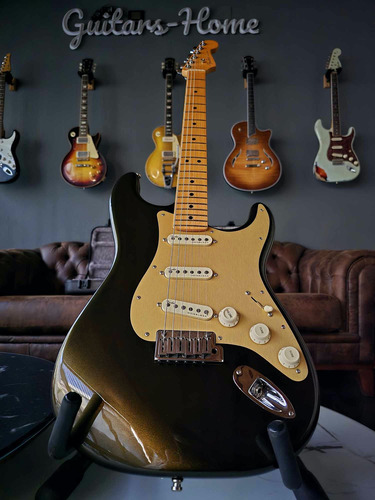 Fender Stratocaster American Ultra 2022 Texas Tea