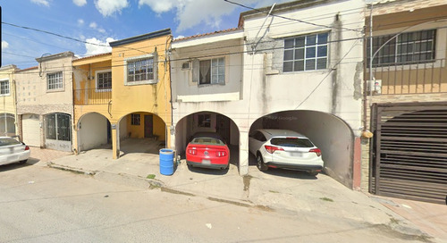 Casa En Venta En La Colonia Los Presidentes En Matamoros, Tamaulipas -avf07