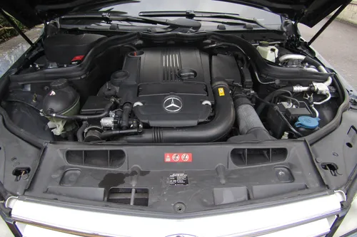 Mercedes Benz Clase C 1.8 C200 Cgi Tp