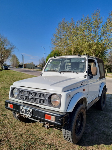 Suzuki Samurai 1.9 Metal/lona