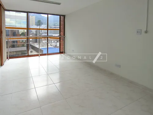 Oficina En Arriendo En Sagrado Corazón