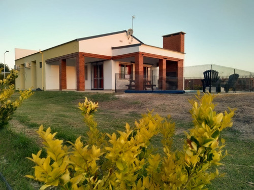 Alquiler Turístico Bungalows La Tranquera