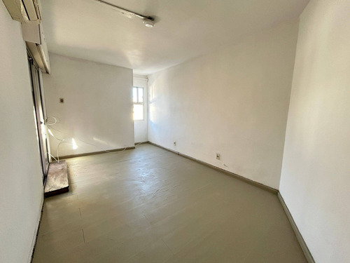 Alquiler De Apartamento En Juan Jacobo Rousseau Con 3 Dormitorios En Unión