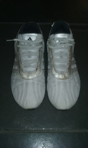 Tênis adidas Kundo
