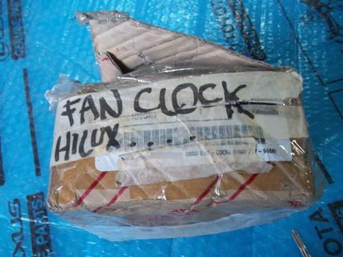 Fan Clock Toyota Hilux