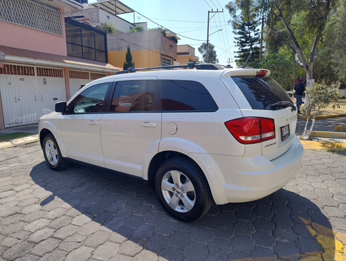 Dodge Journey 2.4 Se 7 Pasajeros At
