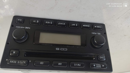 Imagen 1 de 10 de Estéreo Ford Escape 2002-2007