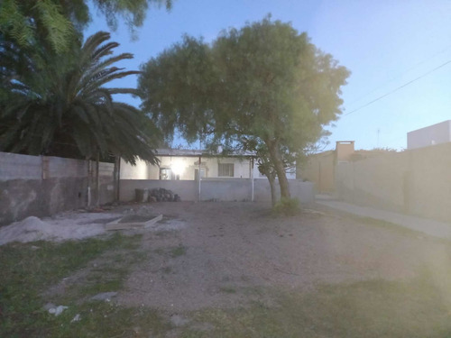Alquilo Hermoso Apto De 2 Dorm+ Cochera. Piedras Blancas!!
