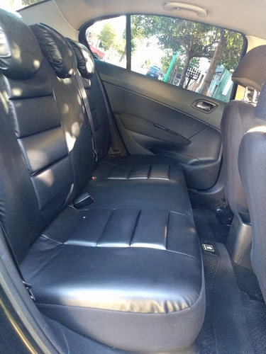Peugeot 408 1.6 Allure Hdi Nav 115cv