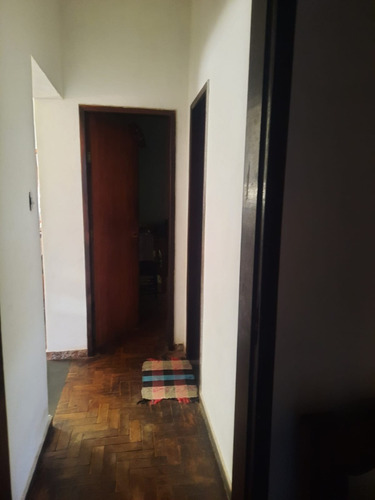 Imóvel Sob Registro No 3° Ofício. Casa De 145,73 M² De Área Útil, 640m² De Quintal