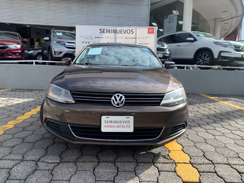 Imagen 6 de 15 de Volkswagen Jetta 2013 2.5 Style At