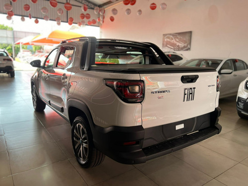 Fiat Strada 1.3 FIREFLY FLEX VOLCANO CD MANUAL