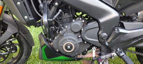 Bajaj Dominar 400 Ug C/accesorios.