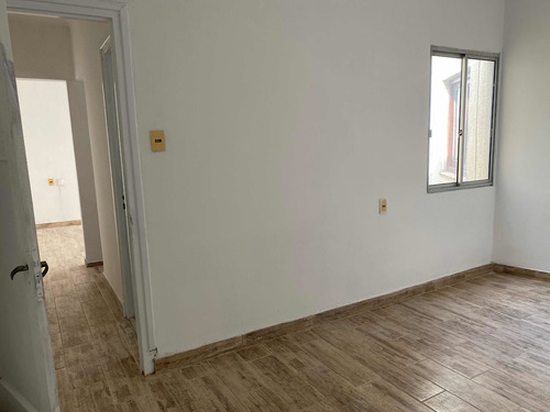 Imagen 8 de 11 de 2 Apartamentos En Alquiler 1 Dormitorio Capurro