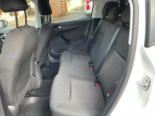 Peugeot 208 Puretech Hb 1.2 Año 2020