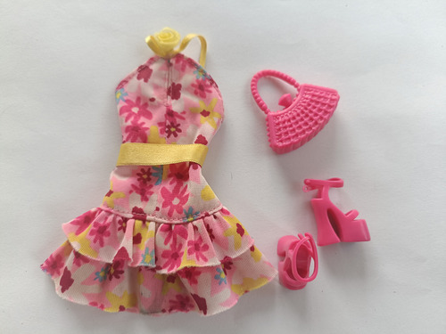 Barbie Outfit Tres Vestido (Usado)