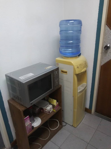 Imagen 4 de 7 de Oficinas En Alquiler En La Avenida Urdaneta