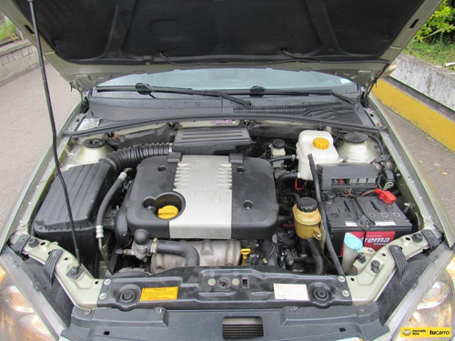 Imagen 20 de 25 de Chevrolet Optra 1.8 Advance At