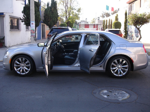 Chrysler 300 C 4 Pts, Hemi, V8, Ts, Piel, Qc, Gps Ra-20 2016