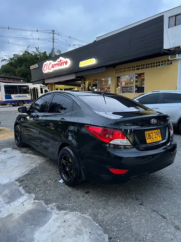 Hyundai Accent 1.4l 4 p