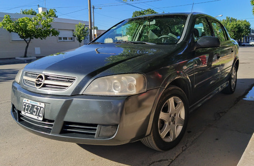 Chevrolet Astra Gl 2.0 C/gnc