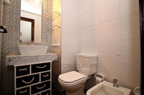 Apartamento En Venta Con Inquilinos: 3 Dormitorios + Servicio, 2 Gge En Pocitos