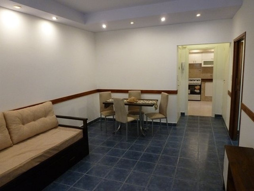 Imagen 3 de 14 de Departamento 2 Ambientes Con Dependencia En Venta En Mar Delplata