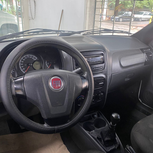 Imagen 3 de 6 de Fiat Strada Working