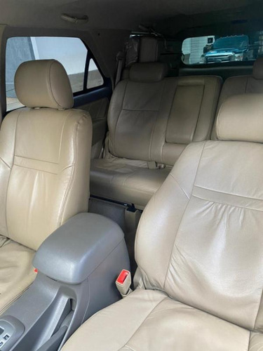 Toyota Fortuner -automática