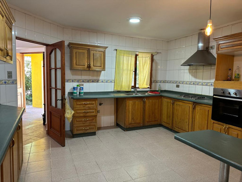 Hermosa Casa En Excelente Ubicacion Pirque