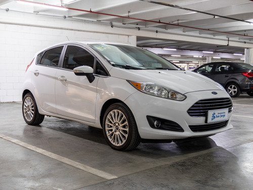 Ford Fiesta Kinetic 1.6 Titanium Powershift 120cv