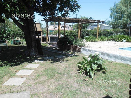 Imagen 7 de 30 de Venta Casa 3 Dormitorios Francisco Álvarez Con Cochera