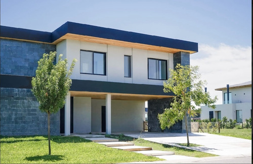  Casa Venta En Virazon Nordelta Con Gran  Espejo De Agua