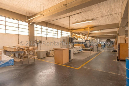 Edificio Industrial En Venta En La California Norte Mls #23-7537