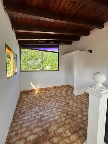 En Venta Espaciosa Casa