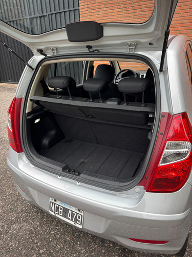 Hyundai i10 1.2 Gls Seguridad L Mt