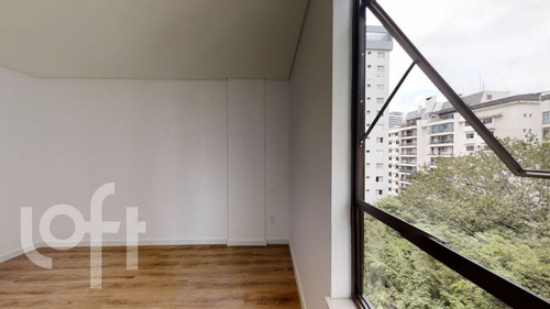 Imagem 2 de 22 de Apartamento - Ap00837 - 69336182